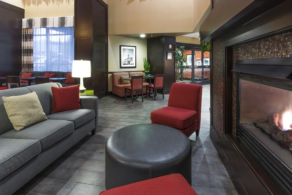 Hotel Hampton & Salt City-university/foothill Drive 3*
