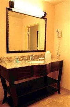 Hotel Hampton & Salt City-university/foothill Drive